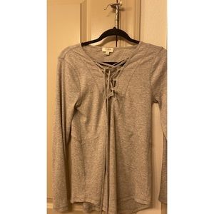 Umgee Grey Lace Up long sleeve top size small